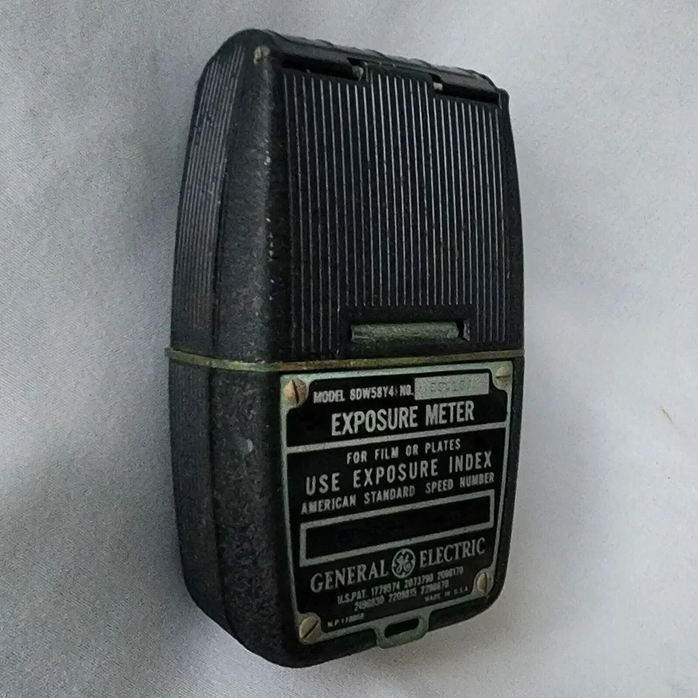 GE General Electric Vintage 1940s Photography Light Exposure Meter Model 8DW58Y4
